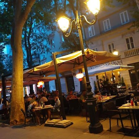 In Centro A Трієст Екстер'єр фото